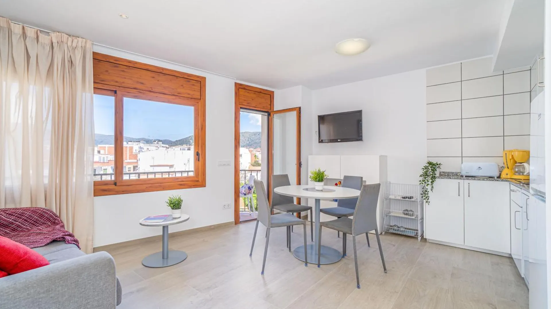 Apart-Rent Apartment Av Rhode 3º 2008 Roses